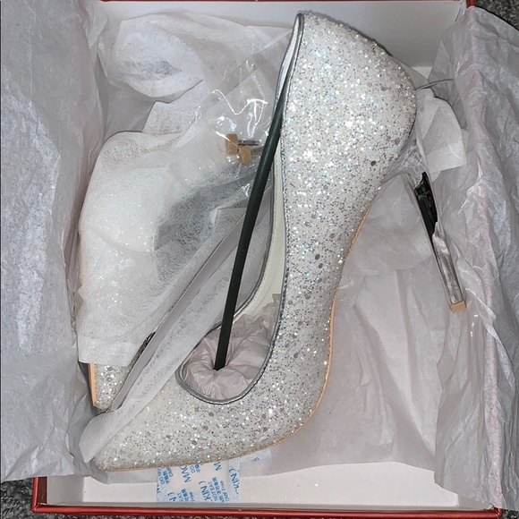 Mackin J Shoes - Heels